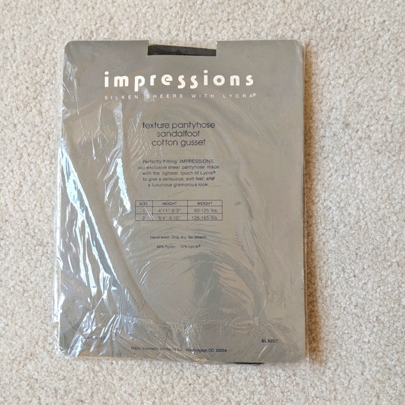 VTG Hecht's Impressions textured pantyhose NWT Size 3 - Picture 3 of 4